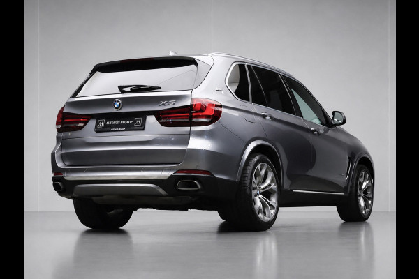 BMW X5 XDrive40e iPerformance High Executive (PANORAMADAK,CARPLAY,ELECTRSICHE STOELEN,VERWARMING,CAMERA,LED,CRUISE,GETINT)