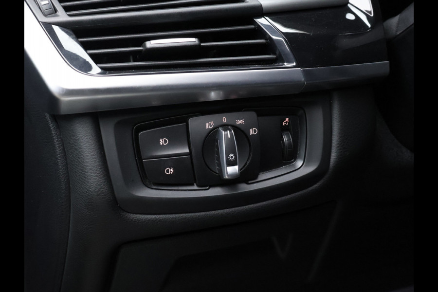 BMW X5 XDrive40e iPerformance High Executive (PANORAMADAK,CARPLAY,ELECTRSICHE STOELEN,VERWARMING,CAMERA,LED,CRUISE,GETINT)