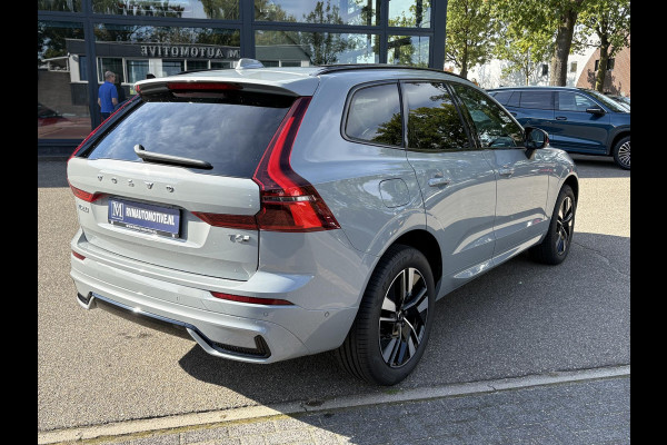 Volvo XC60 2.0 T6 Plug-in hybrid AWD Plus Dark VAN €56.900,- VOOR €54.877,-|  HEAD-UP DISPLAY | 2026!| HARMAN KARDON| PANO| MEMORY STOELEN| PILOT ASSIST| 360 CAMERA|