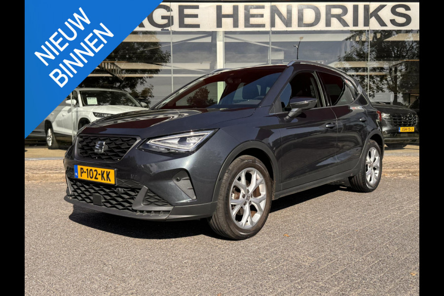 Seat Arona 1.5 TSI EVO FR Business Intense Plus | Trekhaak | Stoelverwarming | LM 17 inch | Full Led | Camera |