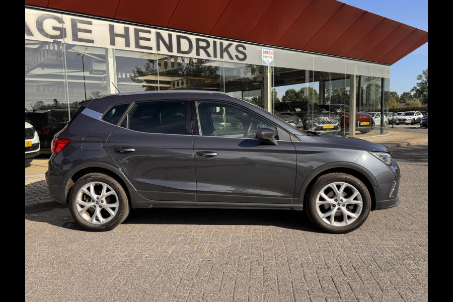 Seat Arona 1.5 TSI EVO FR Business Intense Plus | Trekhaak | Stoelverwarming | LM 17 inch | Full Led | Camera |
