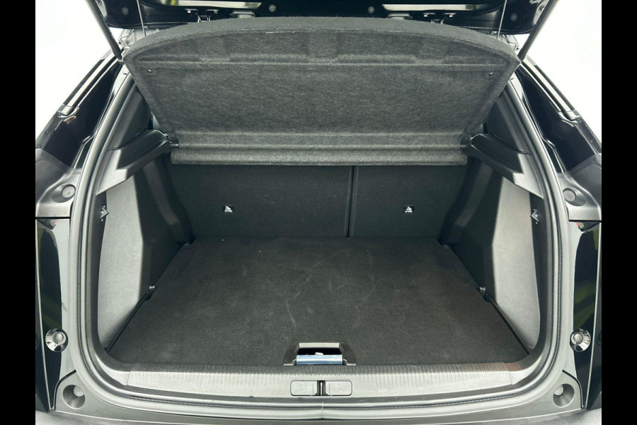 Peugeot 2008 1.2 PureTech 130pk Automaat Allure Navigatie Apple Carplay/Android Auto 360 camera Parkeersensoren Blind Spot Assist Adaptive Cruise Control Stoelverwarming
