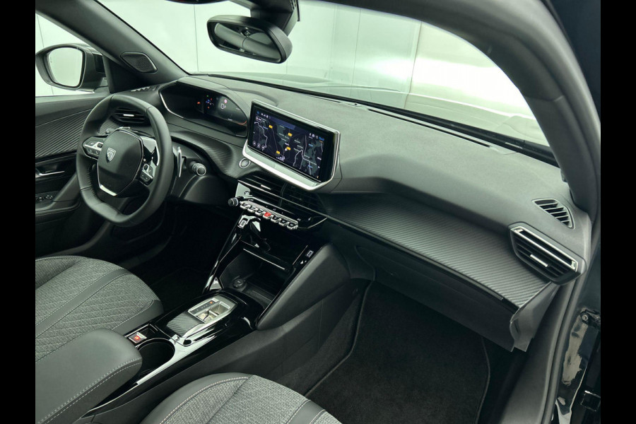Peugeot 2008 1.2 PureTech 130pk Automaat Allure Navigatie Apple Carplay/Android Auto 360 camera Parkeersensoren Blind Spot Assist Adaptive Cruise Control Stoelverwarming