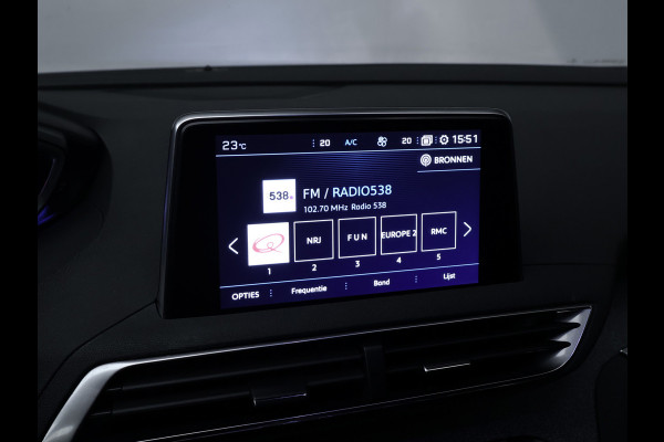 Peugeot 5008 1.2 PureTech Allure Sport (APPLE CARPLAY,NAVI,CAMERA,360 VIEW,CLIMATE,CRUISE,GETINT,LED,SPORTSTOELEN,LM VELGEN)