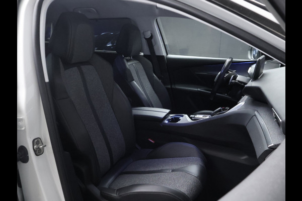 Peugeot 5008 1.2 PureTech Allure Sport (APPLE CARPLAY,NAVI,CAMERA,360 VIEW,CLIMATE,CRUISE,GETINT,LED,SPORTSTOELEN,LM VELGEN)