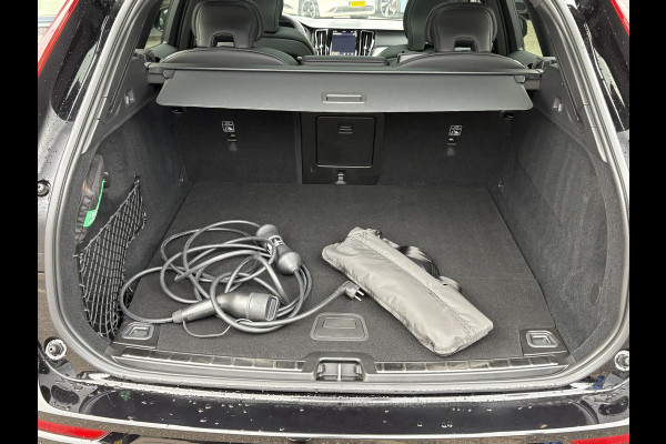 Volvo XC60 2.0 T8 Plug-in hybrid AWD Plus Black Edition VAN €52.900,- VOOR €49.877,- |  HARMAN KARDON| 360 CAMERA| PANO| MEMORY STOELEN| ACHTERBANK VERWARMD|