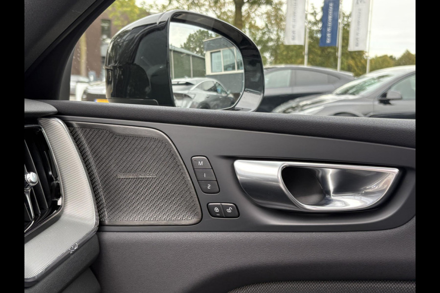 Volvo XC60 2.0 T8 Plug-in hybrid AWD Plus Black Edition VAN €52.900,- VOOR €49.877,- |  HARMAN KARDON| 360 CAMERA| PANO| MEMORY STOELEN| ACHTERBANK VERWARMD|