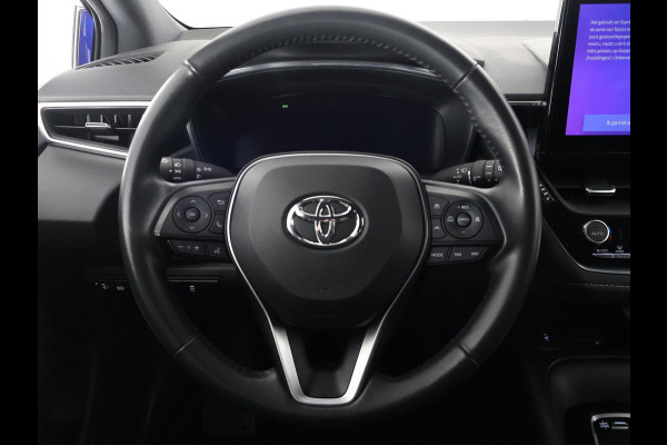Toyota Corolla Touring Sports 1.8 Hybrid Business Luxury | Stoelverwarming | Parkeersensoren | Draadloze telefoon lader | Privacy Glass |