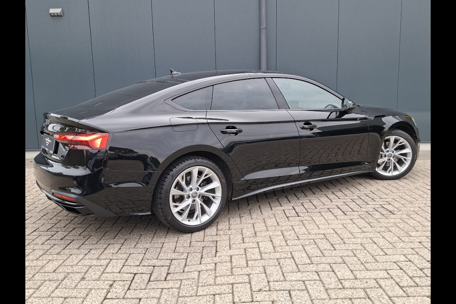 Audi A5 Sportback 40 TFSI Business Edition * Navigatiesysteem * AUTOMAAT * Elektrische kofferklep *