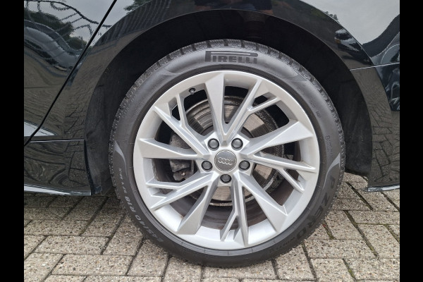 Audi A5 Sportback 40 TFSI Business Edition * Navigatiesysteem * AUTOMAAT * Elektrische kofferklep *