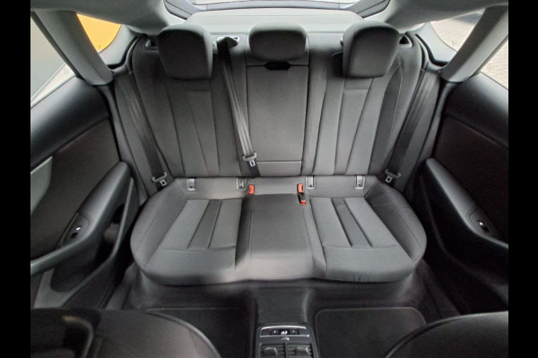 Audi A5 Sportback 40 TFSI Business Edition * Navigatiesysteem * AUTOMAAT * Elektrische kofferklep *