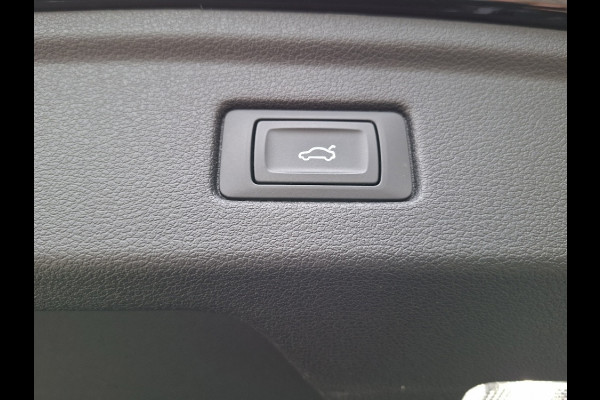Audi A5 Sportback 40 TFSI Business Edition * Navigatiesysteem * AUTOMAAT * Elektrische kofferklep *