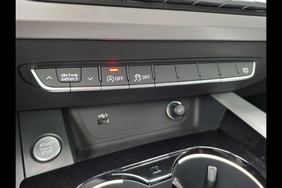 Audi A5 Sportback 40 TFSI Business Edition * Navigatiesysteem * AUTOMAAT * Elektrische kofferklep *