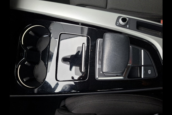 Audi A5 Sportback 40 TFSI Business Edition * Navigatiesysteem * AUTOMAAT * Elektrische kofferklep *
