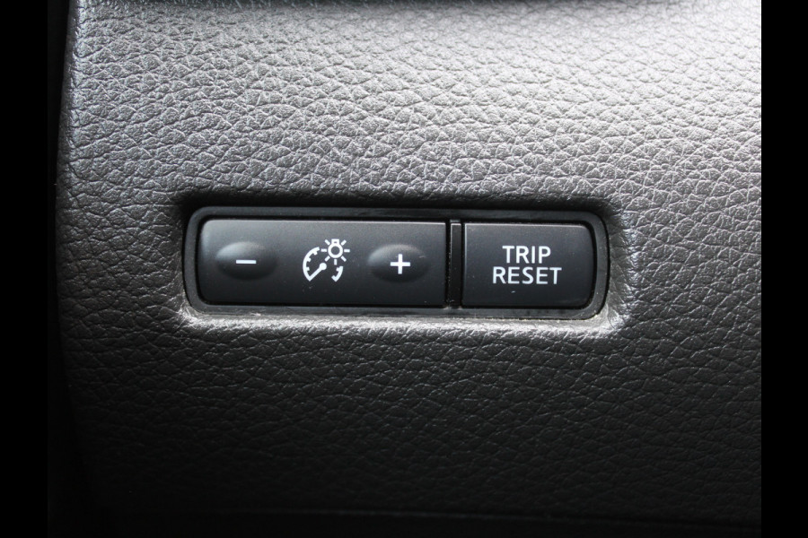 Nissan QASHQAI 1.3 DIG-T N-Connecta CLIMATE | CARPLAY | LED | 360CAMERA | NAVI | PANODAK | TREKHAAK | CRUISE | DAB | PDC