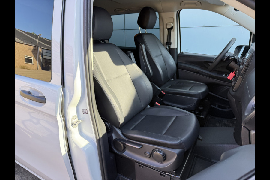 Mercedes-Benz eVito Tourer 129 90kWh 204PK Personenvervoer L2 370km WLTP 92.2% (SOH) 7 Stoelen Elektrische Schuifdeur LED Lichtmetalen velgen 17inch Snelladen Climate Control Cruise Control