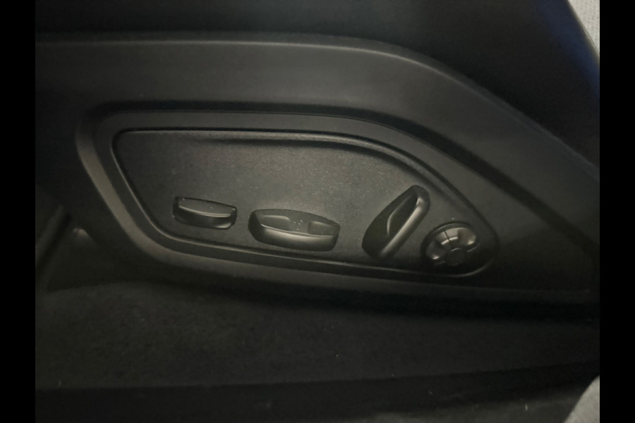 Porsche Taycan 4S Performance 84 kWh Pano|BTW|Keyl|Lift|Memory