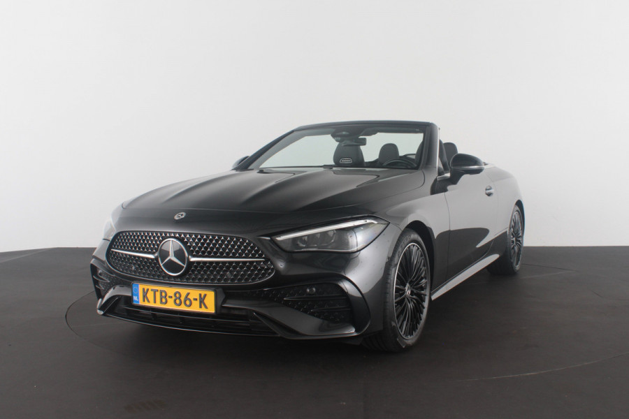 Mercedes-Benz CLE Cabriolet 200 AMG Line > Night-pakket/Graphite Grey/High Performance LED