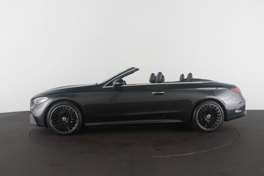 Mercedes-Benz CLE Cabriolet 200 AMG Line > Night-pakket/Graphite Grey/High Performance LED