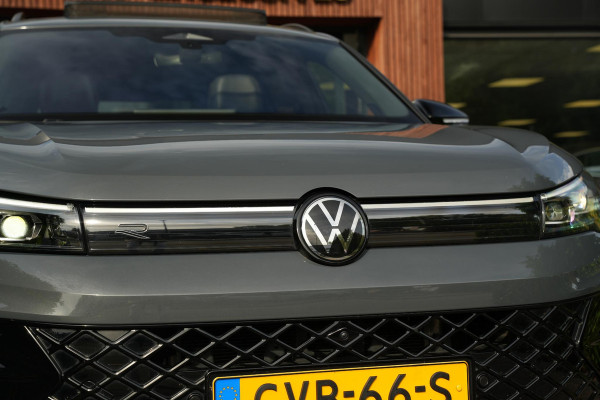 Volkswagen Tiguan 1.5 eHybrid R-Line Business Pano Leer Massage NL auto