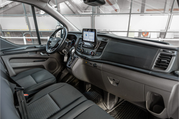Ford Transit Custom 300 2.0 TDCI | Automaat | Raptor Edition | L+R Schuifdeur | CarPlay | Camera | Navigatie | Stoelverwarming | Trekhaak | Nieuwe APK