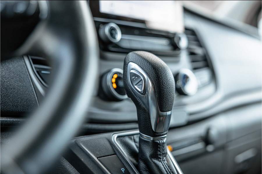 Ford Transit Custom 300 2.0 TDCI | Automaat | Raptor Edition | L+R Schuifdeur | CarPlay | Camera | Navigatie | Stoelverwarming | Trekhaak | Nieuwe APK