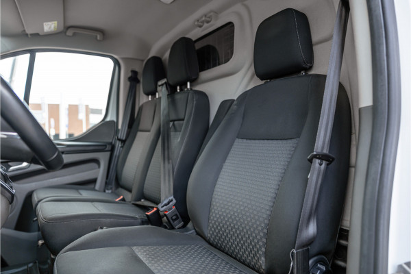 Ford Transit Custom 300 2.0 TDCI | Automaat | Raptor Edition | L+R Schuifdeur | CarPlay | Camera | Navigatie | Stoelverwarming | Trekhaak | Nieuwe APK