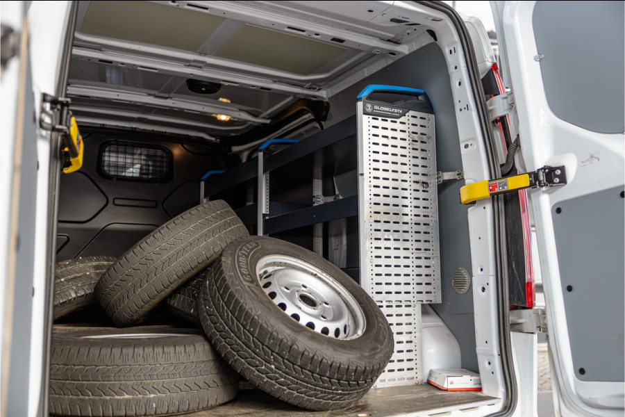 Ford Transit Custom 300 2.0 TDCI | Automaat | Raptor Edition | L+R Schuifdeur | CarPlay | Camera | Navigatie | Stoelverwarming | Trekhaak | Nieuwe APK