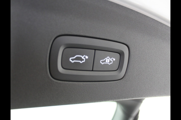 Polestar 2 Standard Range Single Motor 69 kWh PILOTPACK | CARPLAY | 360CAMERA | ADAPCRUISE | WEGKLAPTRHAAK | LMV19 | CLIMATE | STOELVERW |
