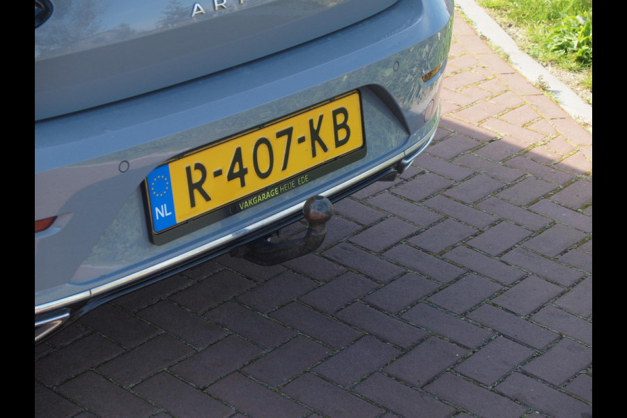 Volkswagen Arteon Shooting Brake 1.4 TSI eHybrid R-Line Business+ | Panoramadak | Trekhaak | Camera | Apple Carplay | Sfeerverlichting |