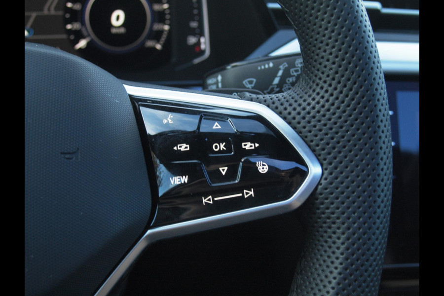 Volkswagen Arteon Shooting Brake 1.4 TSI eHybrid R-Line Business+ | Panoramadak | Trekhaak | Camera | Apple Carplay | Sfeerverlichting |