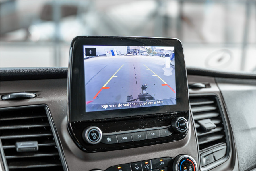 Ford Transit Custom 300 2.0 TDCI | Raptor Edition | CarPlay | Camera | Stoelverwarming | Trekhaak | Stoelverwarming | Airco | 3-Zitter | Nieuwe APK