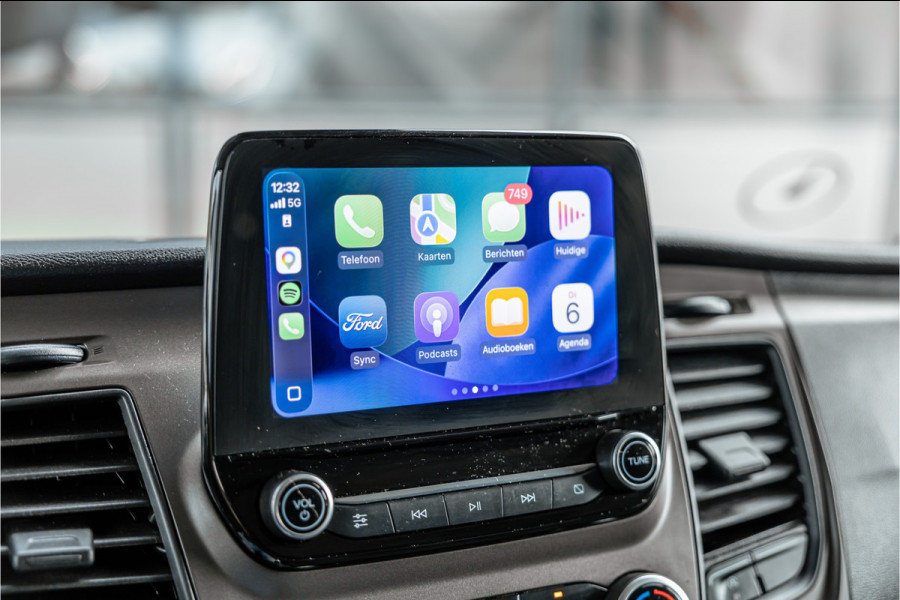 Ford Transit Custom 300 2.0 TDCI | Raptor Edition | CarPlay | Camera | Stoelverwarming | Trekhaak | Stoelverwarming | Airco | 3-Zitter | Nieuwe APK