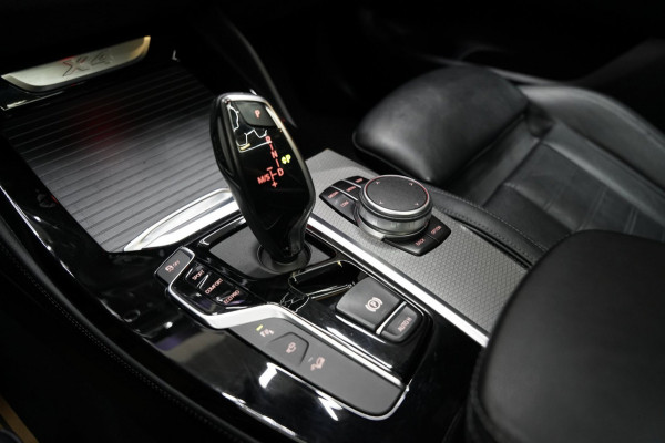 BMW X4 XDrive20i M SPORT PANO 360 CAM HUD SFEERVERL NAP