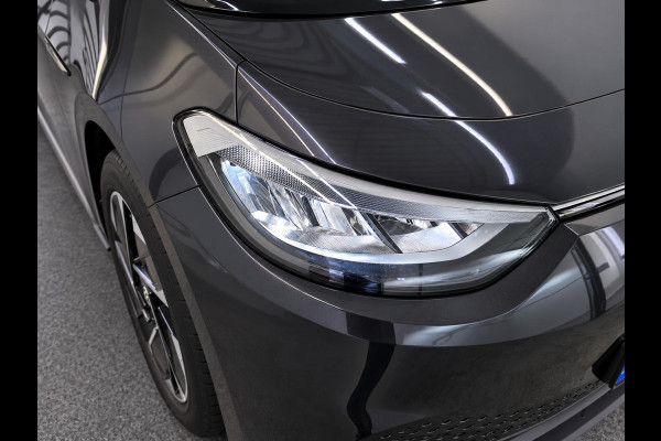 Volkswagen ID.3 Pro 62 kWh 204pk Navi Wireless CarPlay PDC VA Full LED Ambient Stoel Stuurverwarming SOH 92%