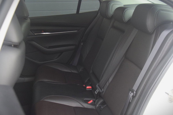 Mazda 3 2.0 e-SkyActiv-X M Hybrid 180 Luxury 360 CAMERA/LEDEREN BEKLEDING/FILE ASSISTENT