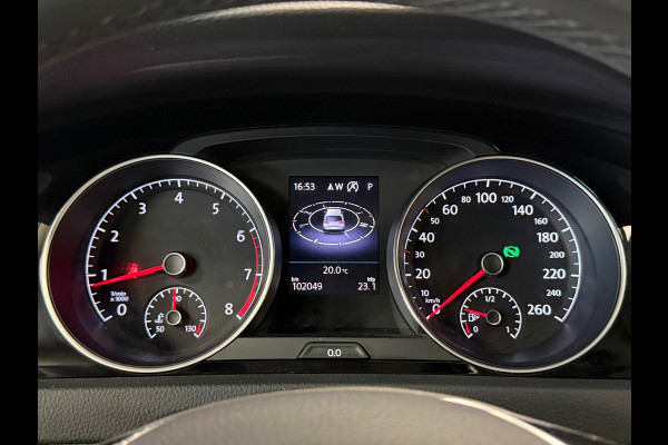 Volkswagen Golf 1.5 TSI Highline 150PK DSG NAVIGATIE LED ACC PDC V+A MASSAGESTOELEN
