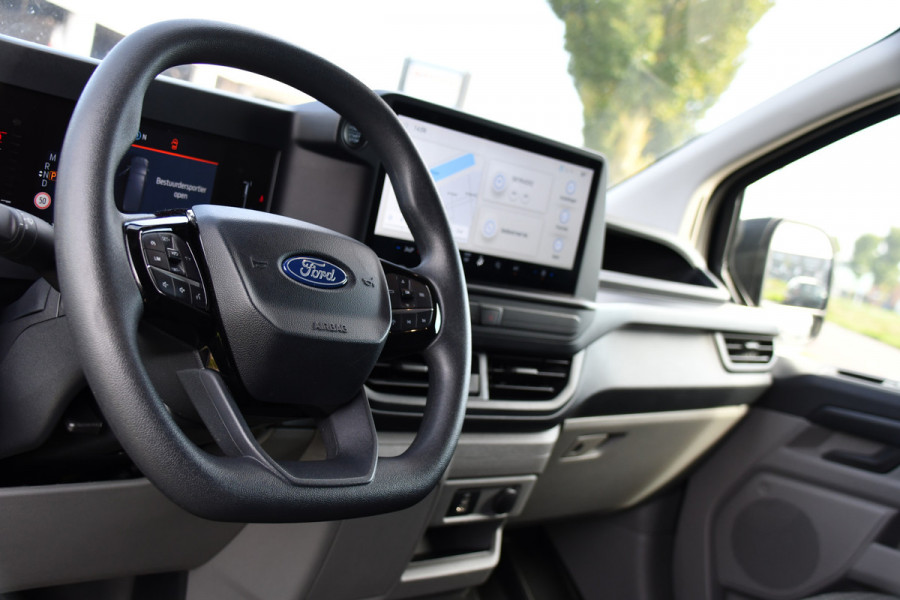 Ford Transit Custom 300 2.0 TDCI L1H1 Black Edition Cruise, Camera, Carplay, LED, 136pk, Automaat, NAVI, Airco, Multimedia, Uniek!