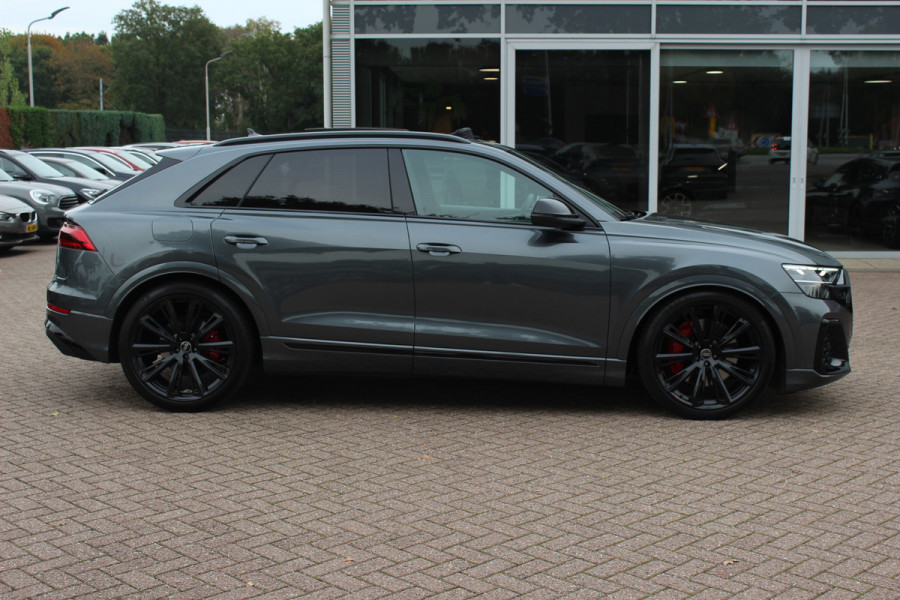 Audi Q8 60 TFSI e quattro Pro Line S Competition / Trekhaak / Panoramadak / Camera / RS Seats / 23'' / B&O / Matrix LED / Keyless / Ambiance / Stoelverwarming 4x / Dodehoek / DAB / ACC