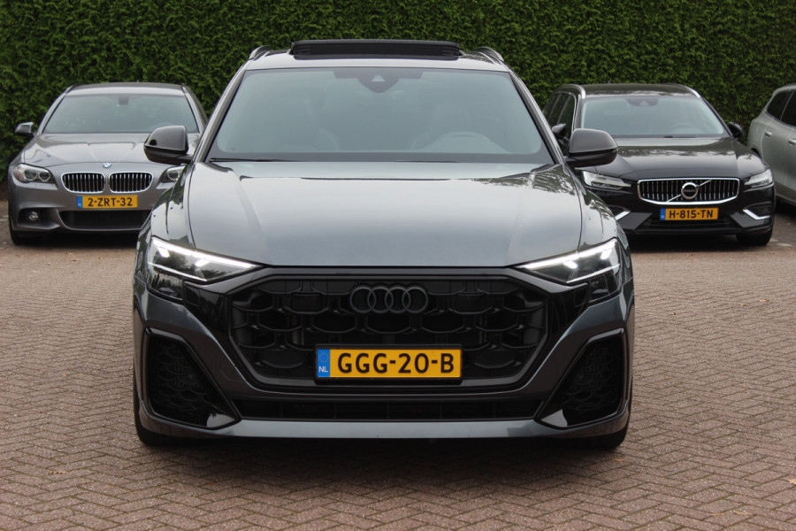 Audi Q8 60 TFSI e quattro Pro Line S Competition / Trekhaak / Panoramadak / Camera / RS Seats / 23'' / B&O / Matrix LED / Keyless / Ambiance / Stoelverwarming 4x / Dodehoek / DAB / ACC