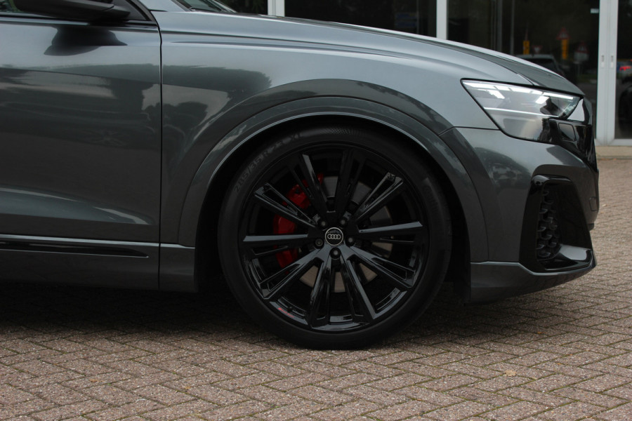 Audi Q8 60 TFSI e quattro Pro Line S Competition / Trekhaak / Panoramadak / Camera / RS Seats / 23'' / B&O / Matrix LED / Keyless / Ambiance / Stoelverwarming 4x / Dodehoek / DAB / ACC