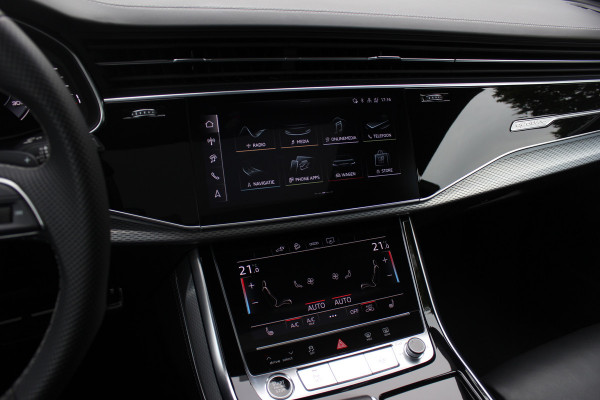 Audi Q8 60 TFSI e quattro Pro Line S Competition / Trekhaak / Panoramadak / Camera / RS Seats / 23'' / B&O / Matrix LED / Keyless / Ambiance / Stoelverwarming 4x / Dodehoek / DAB / ACC