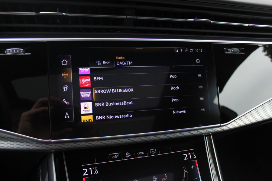 Audi Q8 60 TFSI e quattro Pro Line S Competition / Trekhaak / Panoramadak / Camera / RS Seats / 23'' / B&O / Matrix LED / Keyless / Ambiance / Stoelverwarming 4x / Dodehoek / DAB / ACC