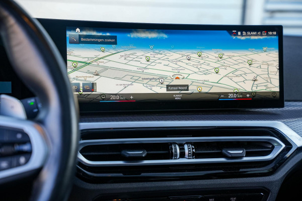 BMW 3 Serie Touring 330e xDrive M Pakket Panoramadak HUD Camera ACC Harman Kardon