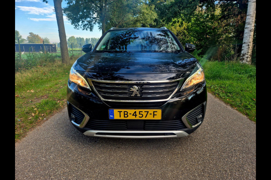 Peugeot 5008 1.2 PureTech Allure 7 prs camera