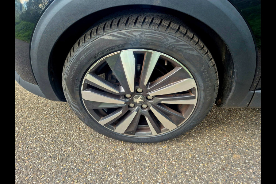 Peugeot 5008 1.2 PureTech Allure 7 prs camera