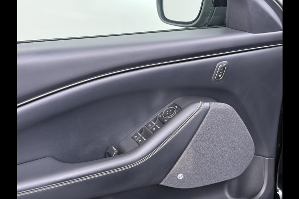 Ford Mustang Mach-E RWD 75kWh SOH 95% Adap.Cruise B&O®-Hifi Leder+Memory Trekhaak Stoel+Stuurverwarming Elek.Stoelen Navi Pdc Keyless Android Auto Apple Carplay Elek.Achterklep Lmv 18" DAB Bluetooth Led 1e Eigenaar Dealeronderhouden Origineel Nederlandse Auto