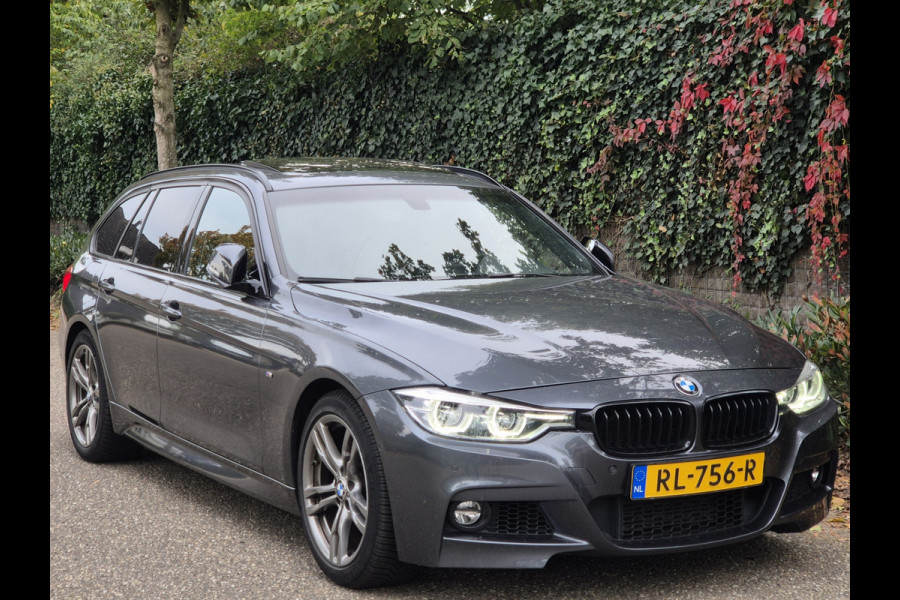 BMW 3 Serie Touring M Sport High Executive Panorama Trekhaak Apple CarPlay 6WB virtual dash NAP NL