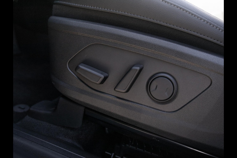 Kia Sorento 1.6 T-GDi Plug-in Hybrid 4WD DynamicPlusLine 7p | Actieprijs* | Navi. | Clima. | Adapt. Cruise. | Stoel&Stuur Verwarming | Dodehoekassistentie | Bose Sound System