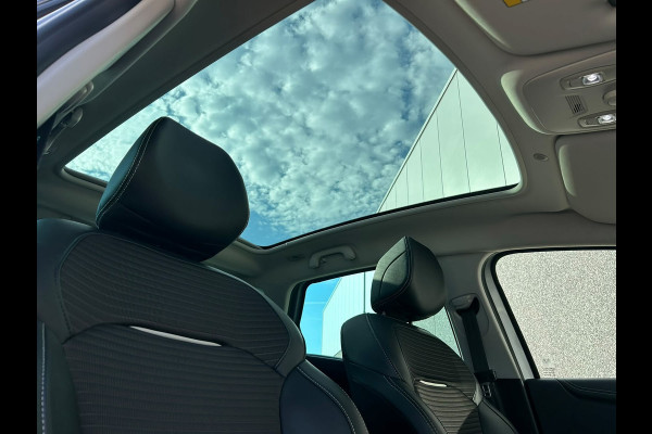 Renault Scénic 1.3 TCe Bose | TREKHAAK | PANO | A.CAMERA | HEAD-UP | LEDER | NAVI | BLUETOOTH | APK T/M 7-8-2028 | 1E EIGENAAR